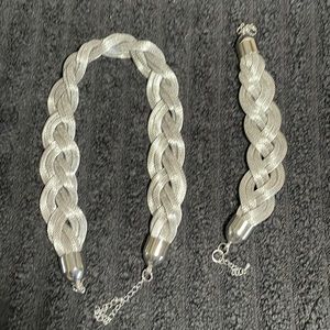 Necklace and matching bracelet.